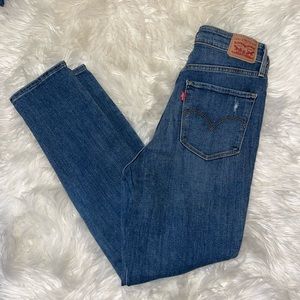 3 for $50🎉Levi’s distressed 721 high rise skinny